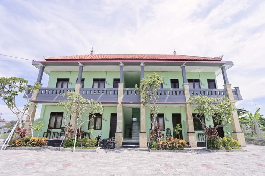 Reddoorz @ Kerobokan Canggu Kuta Lombok Buitenkant foto